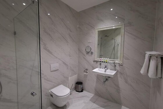 A Hotels - photo 3