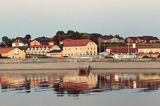 Hvalpsund Færgekro - photo 2