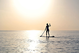 STARTUP FAST I SUP-SURFING
