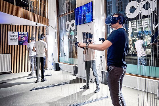 Limitless Virtual Reality - photo 1
