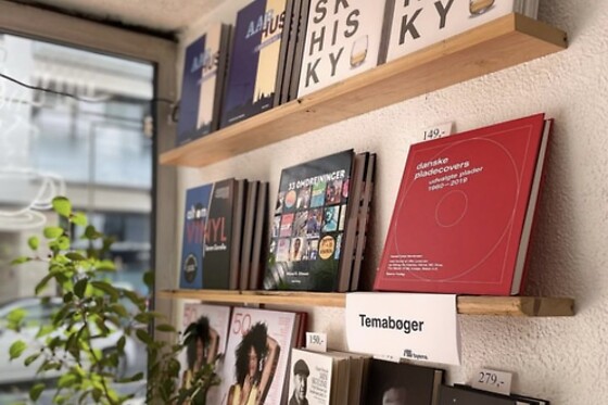 Byens forlag & bogcafe - photo 5