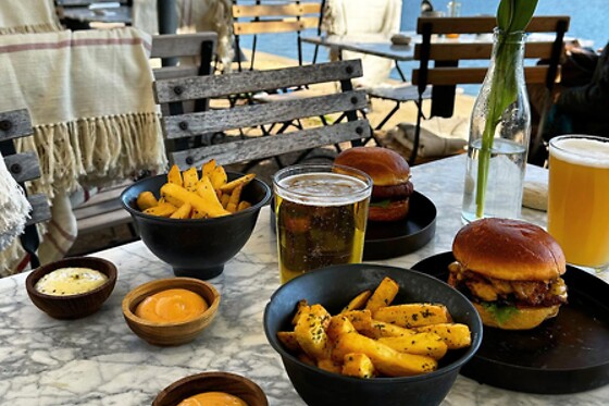 Cafe Livingstone - photo 0