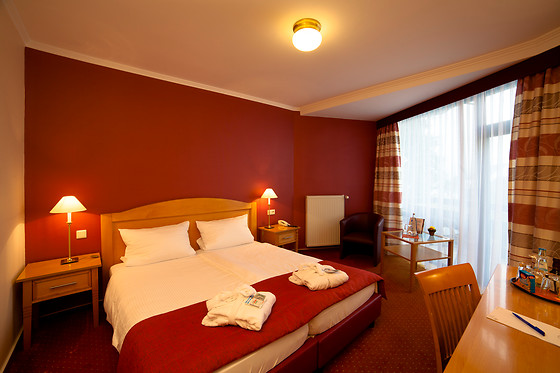 Hotel zur Post GmbH - photo 0