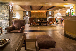 YOMO PATAGONIA HOTEL