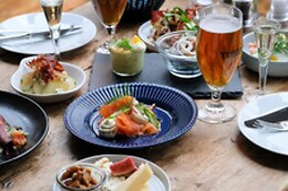 Cafe Bomhuset