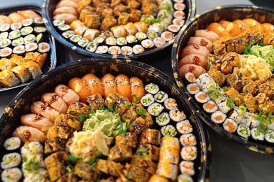 Mays Sushi & Wok - photo 1