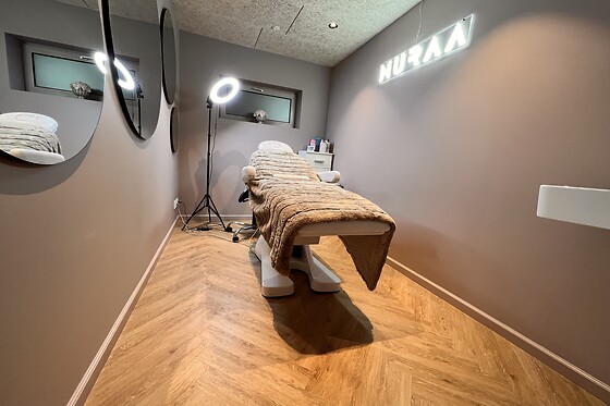 Nuraa Nails & Beauty Lounge - photo 4
