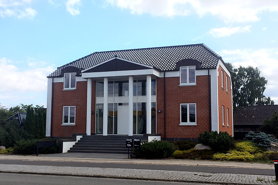 WE Clinic - photo 4
