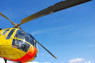 HELIKOPTERPILOT MAX. 120 KG