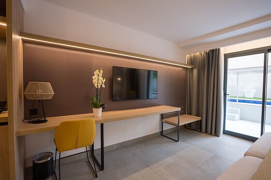 Online Booking EPS - photo 1